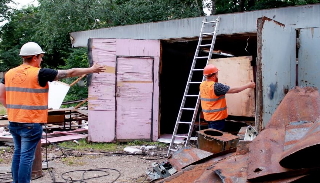 Демонтаж гаражей в Белорецке, цена от 1729 руб. – услуги под ключ от 2Землекопа-Блр