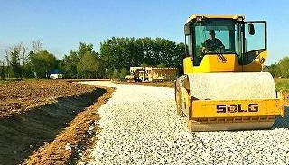 Отсыпка дороги в Белорецке от 2Землекопа-Блр от 915 руб. за метр